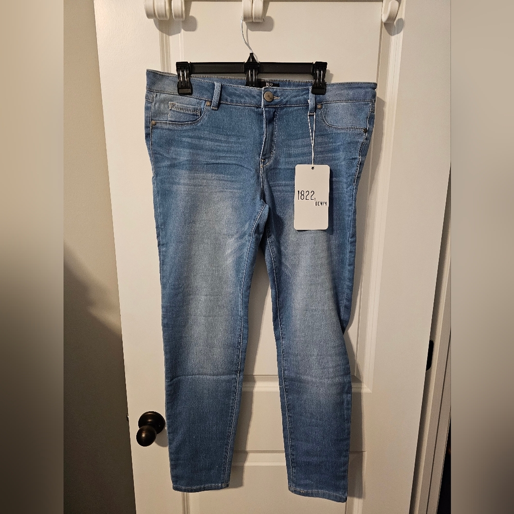 1822 denim butter skinny jeans